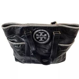 NO LONGER AVAILABLE. - UPGRADED. TORY BURCH Patent Leather